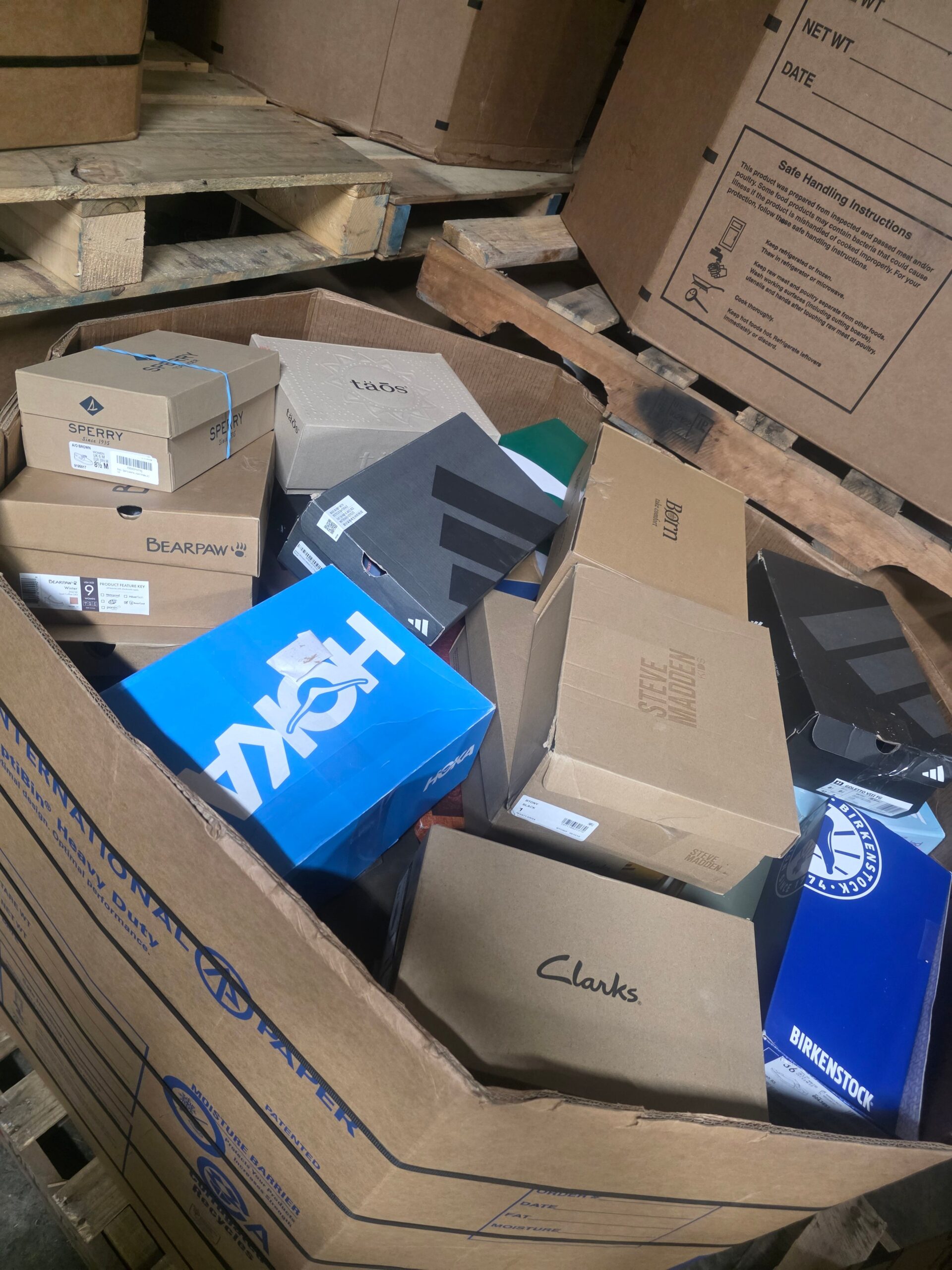 Boxed Shoes (100 pair) Boxed Shoes (100 pair)
