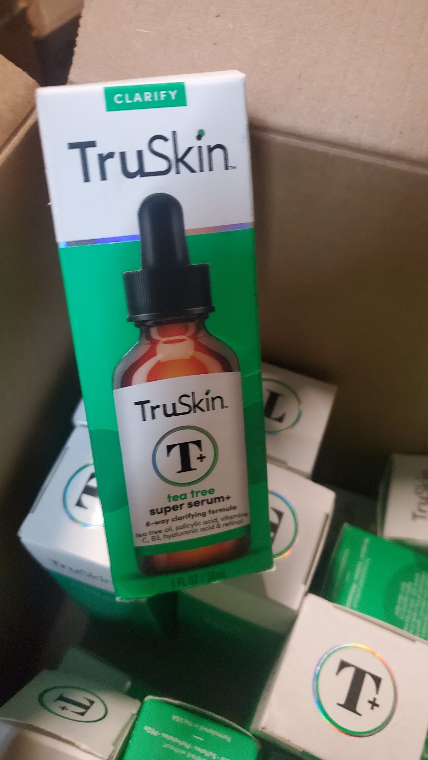 Lot of TruSkin TeaTree Super Serum+ 30pcs TruSkin Super Serum lot of 30 tea tree serum bottles arranged for shipping from Save More Liquidations