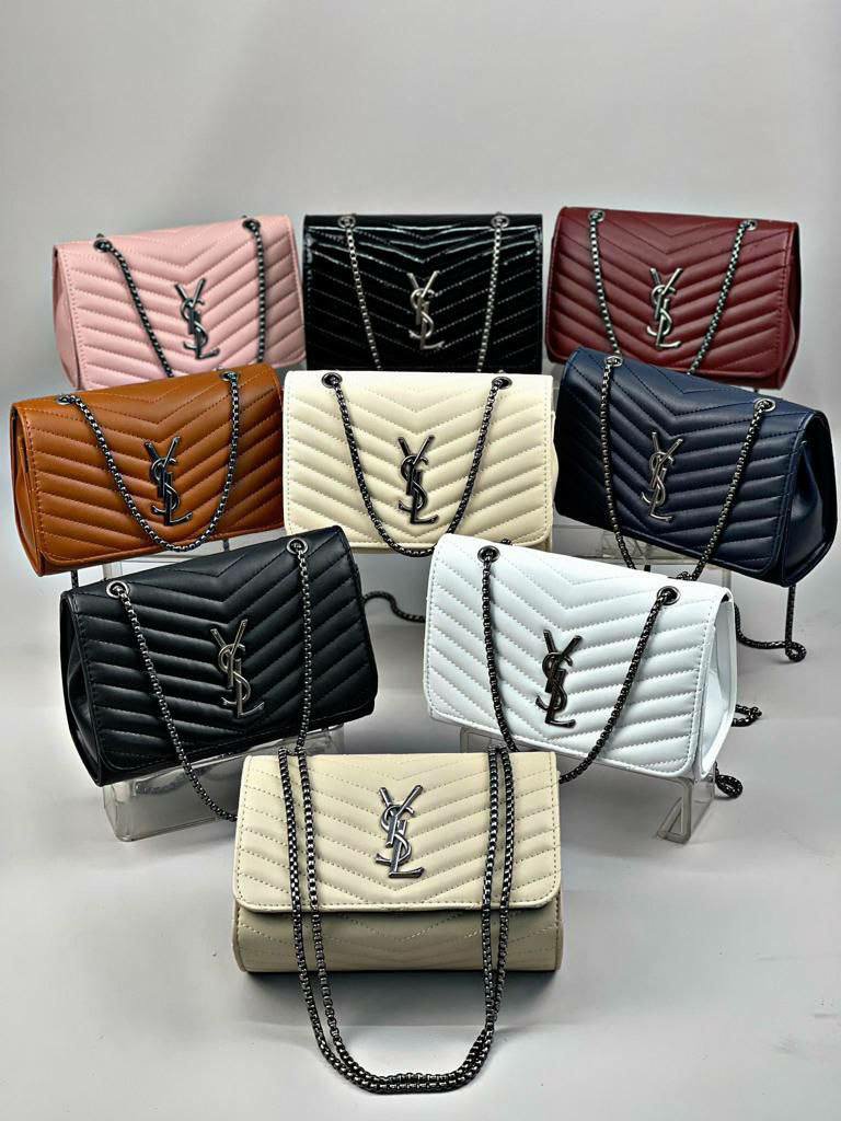 Woman bags & purse pallets Wholesale handbag pallet of assorted womens bags and purses arranged for shipping from Save More Liquidations