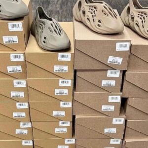 Adidas Yeezy Foam Runners pallets — 20 to 40 pairs of authentic Adidas Yeezy Foam Runners across Onyx, Sand, MX Cinder, MX Cream, and Moon Grey colorways