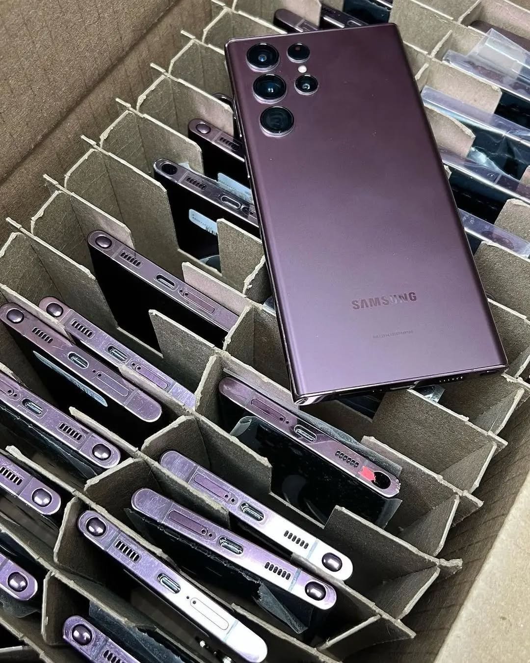 Samsung S22 Ultra Pallets – Wholesale Samsung S22 Ultra wholesale pallet wrapped for shipping from Save More Liquidations