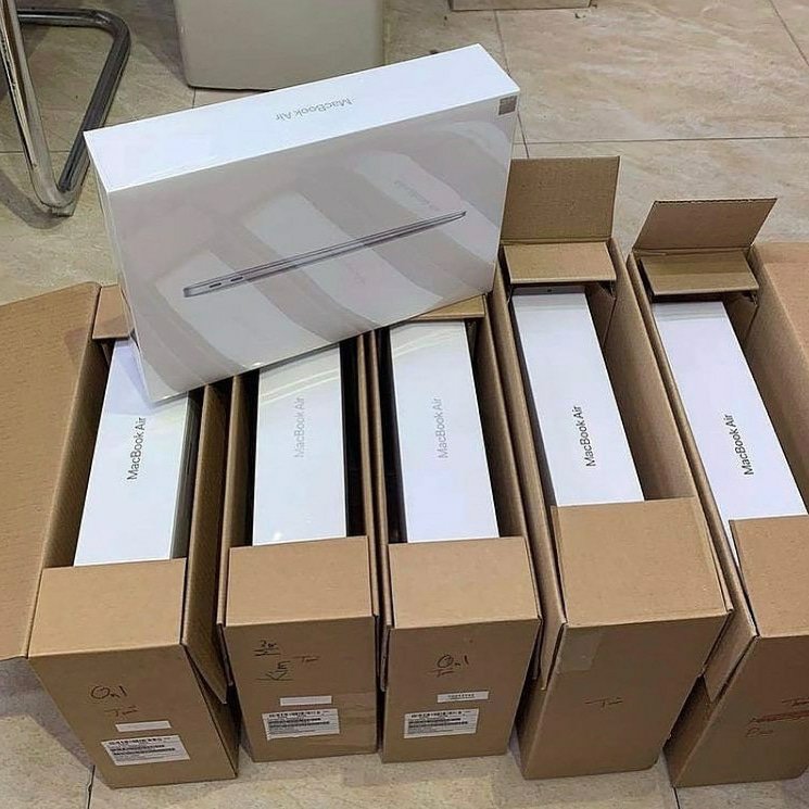 MacBook Air MacBook Air wholesale pallet of Apple laptops boxed for shipping from Save More Liquidations