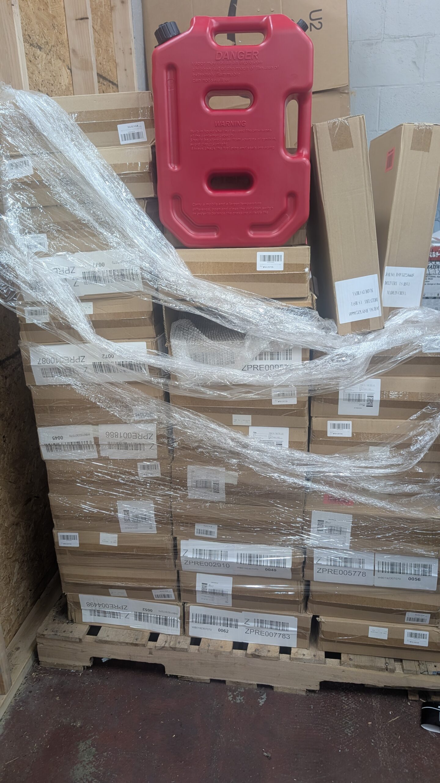 Plastic Fuel Tanks – !! Plastic fuel tanks wholesale replacement lot wrapped for shipping from Save More Liquidations
