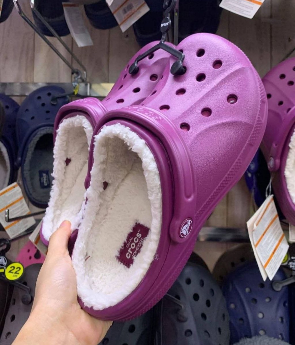 img_0196 Crocs pallet — 160-pair pallet of authentic Crocs footwear including Classic Clog, Bistro, Baya, Bayaband, LiteRide, and Echo lifestyle styles