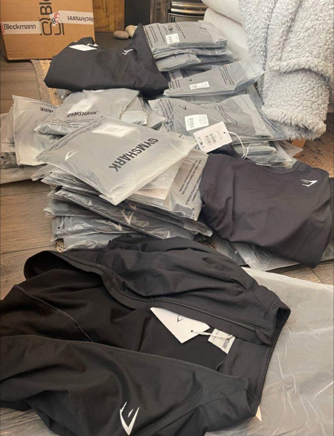 img_0249 Gymshark clothing liquidation pallets — 275 pieces of authentic Gymshark activewear including Vital Seamless 2.0 leggings, sports bras, Adapt, Power, and Crest