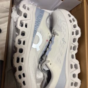 Cloud Nova Shoe Pallets.