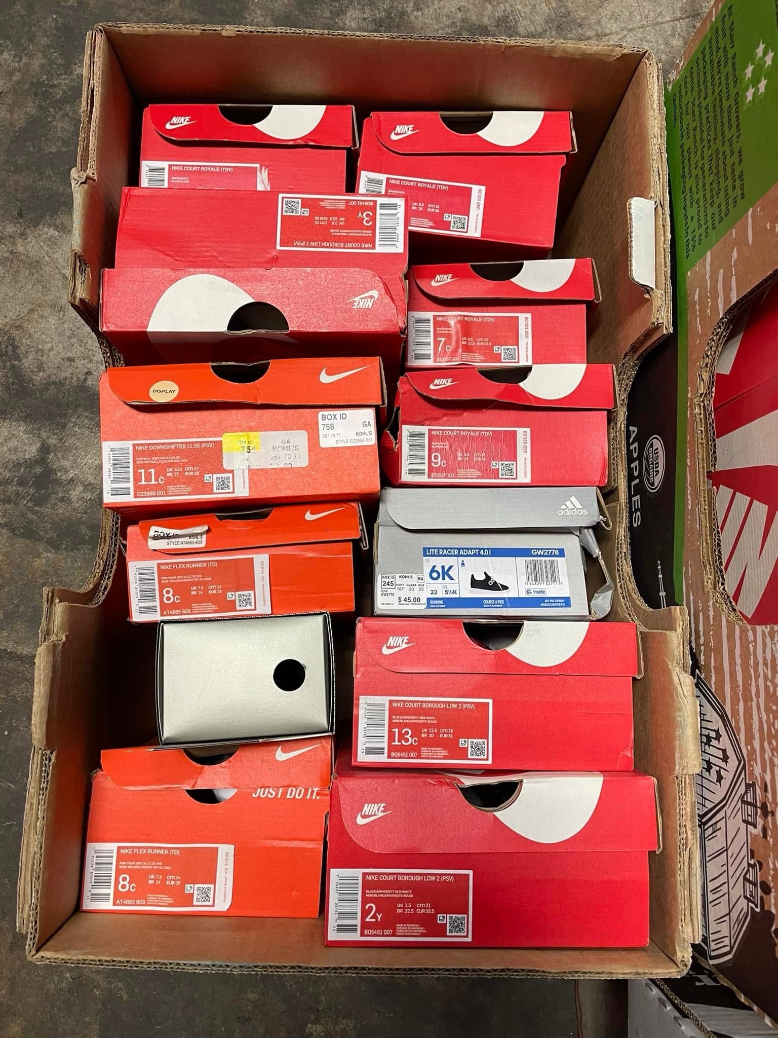 img_2764 Authentic Nike sneakers pallet — 125 pairs of real Nike shoes mixed across Air Max, Jordans, Air Force 1, Nike Dunks, Blazers, Cortez, React, Zoom, and Shox models, mostly with original Nike boxes and tags, 60% Grade A new / 30% Grade B like-new / 10% Grade C refurbished
