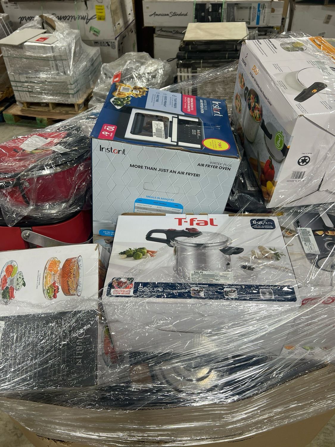 macys-houseware-pallet-mcyhw-5-pallet-liquidation-depot.jpg