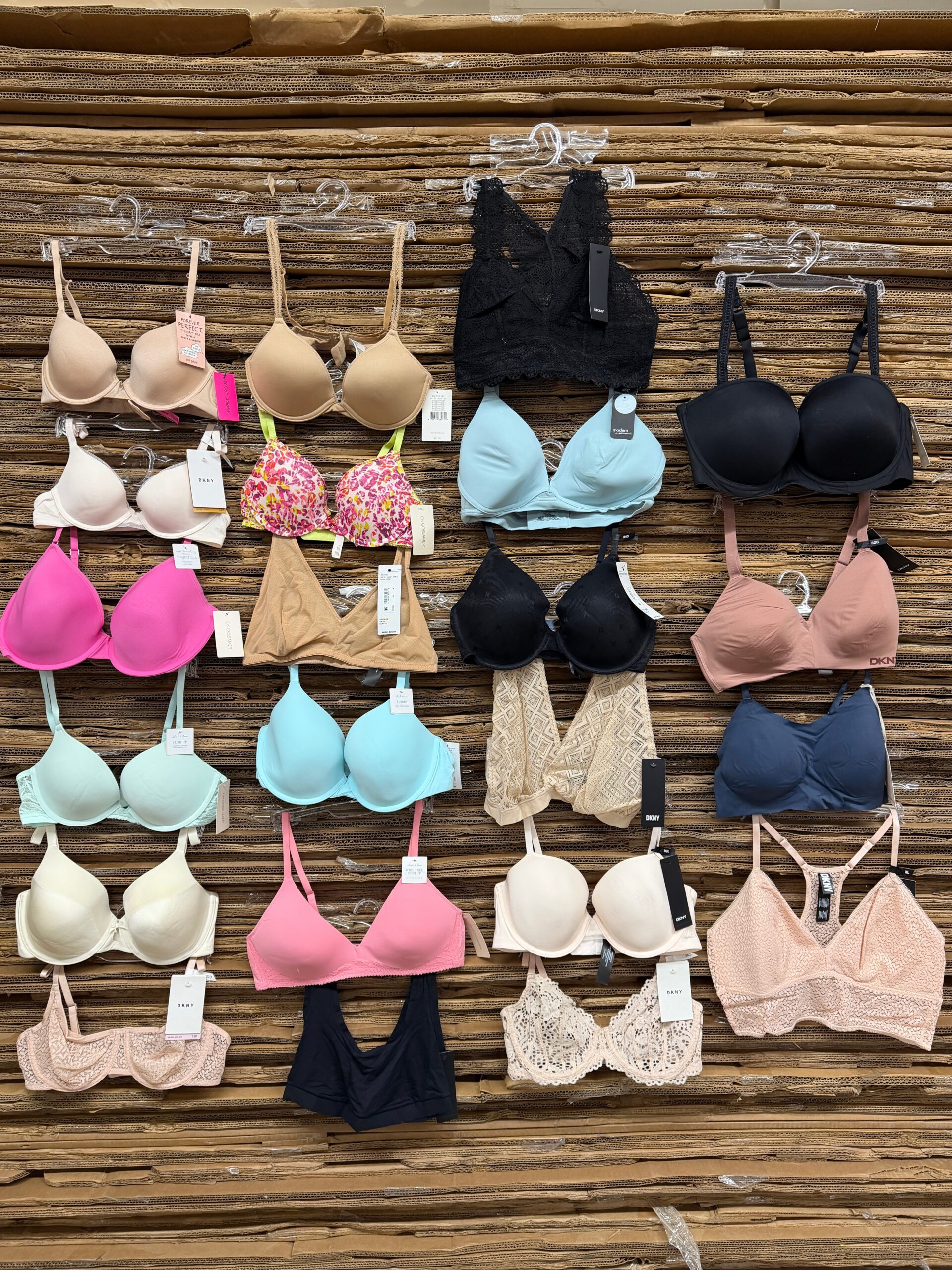 mixed-brand-bras-250-pieces-scaled-1.jpg Mixed brand bras pallet — 500-piece pallet of mixed-brand womens bras including Maidenform, Bali, Warners, Vanity Fair, Hanes across sizes 32A-44DD and multiple styles