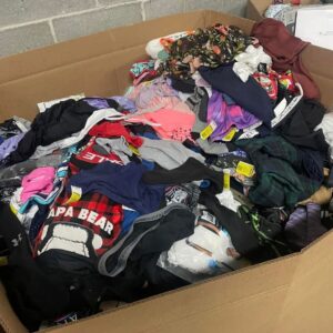 Kohls clothing pallet of 900 pieces of department-store apparel folded for shipping from Save More Liquidations