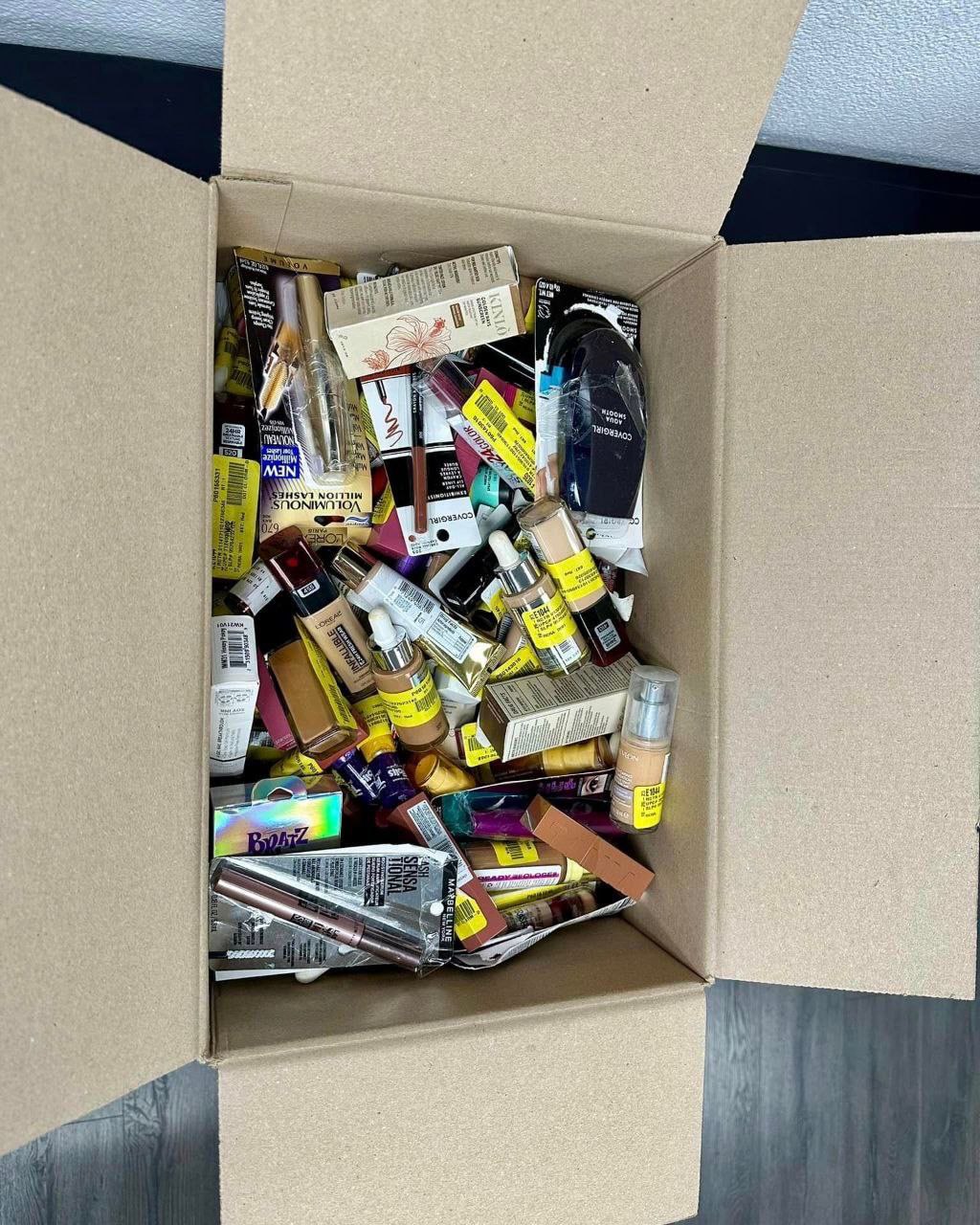 50 UNITS – Mixed Cosmetics Pallet (Small Lot) Wholesale cosmetics lot of 50 sealed beauty units boxed for shipping from Save More Liquidations
