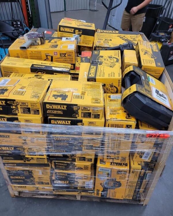 200 UNITS – DeWalt Tools Pallet (Wholesale Lot) DeWalt tools pallet of 200 20V MAX power tools and accessories stacked for shipping from Save More Liquidations