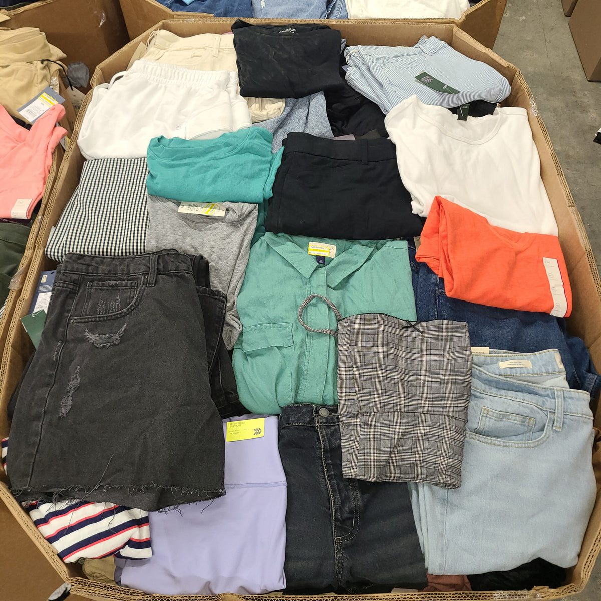 target-plus-size-womens-clothes-750-800-pieces-2.jpg