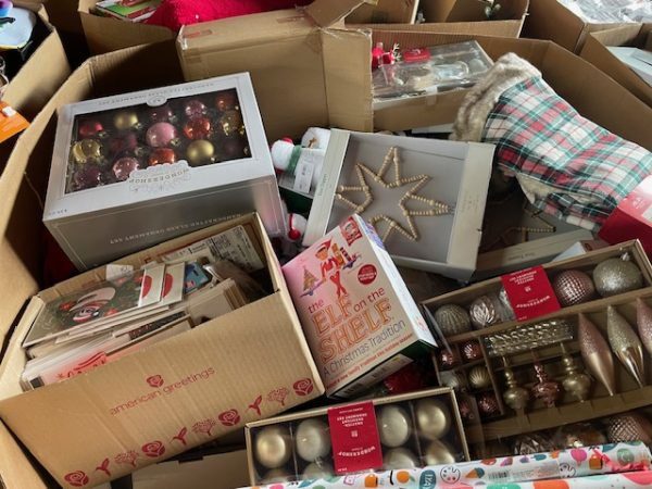 tgt-christmas-merchandise-truckload-pallet-liquidation-depot.jpg Target christmas truckload — 24 pallets of seasonal Target holiday merchandise including Wondershop ornaments, Hearth & Hand decor, lights, and gift sets