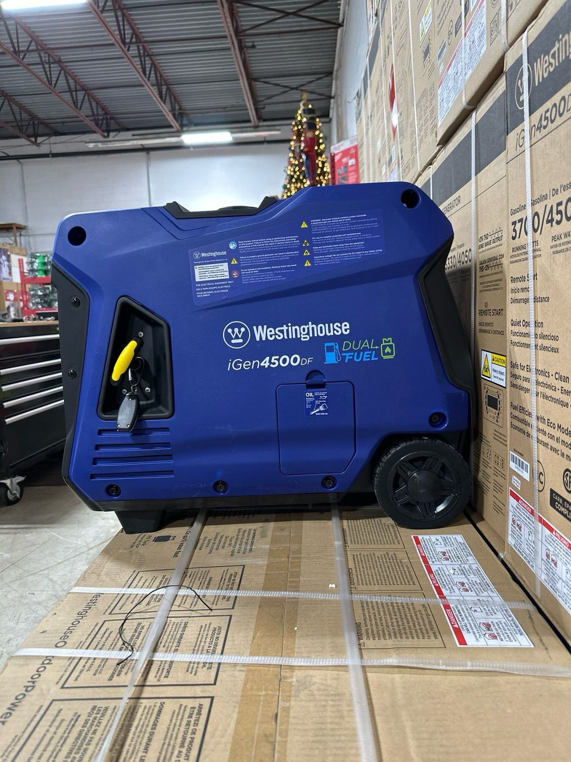 westinghouse-gen-4500df-pallet-liquidation-depot.jpg Westinghouse 4500DF generator pallet — single pallet of Westinghouse 4500DF dual-fuel inverter generators with 4500 peak watts gasoline plus propane capability